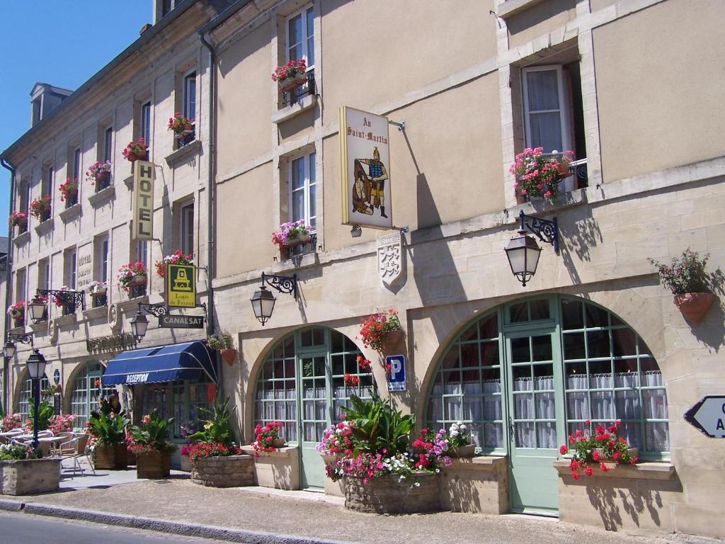 Hostellerie Saint Martin Creully sur Seulles Buitenkant foto