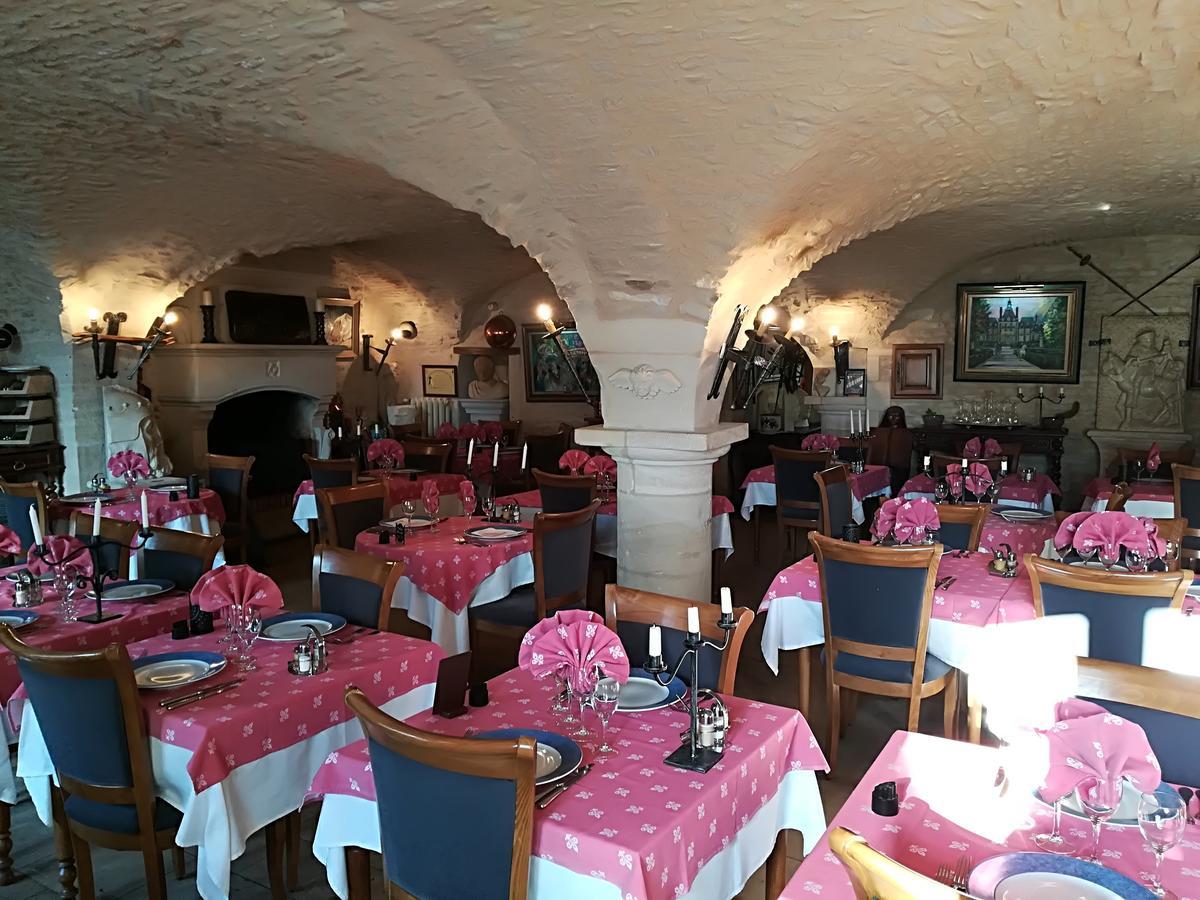 Hostellerie Saint Martin Creully sur Seulles Buitenkant foto